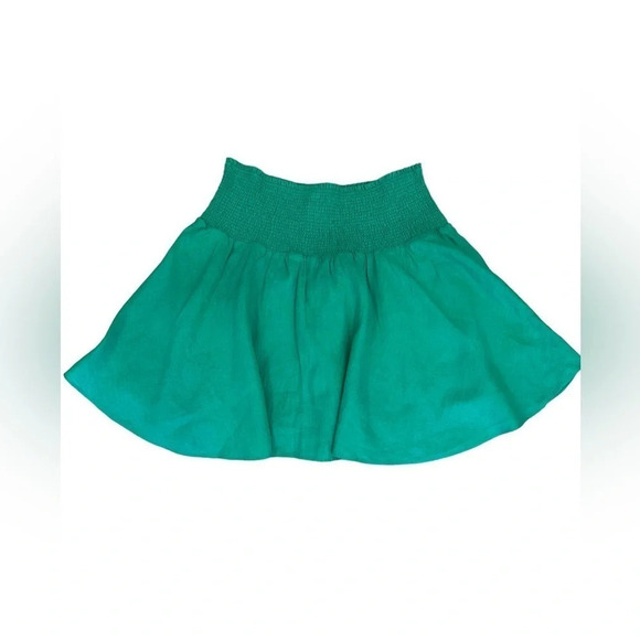 J Crew Smocked-waist linen mini skirt
Size XL
Waist: 16”
Length: 20” - Picture 4 of 7